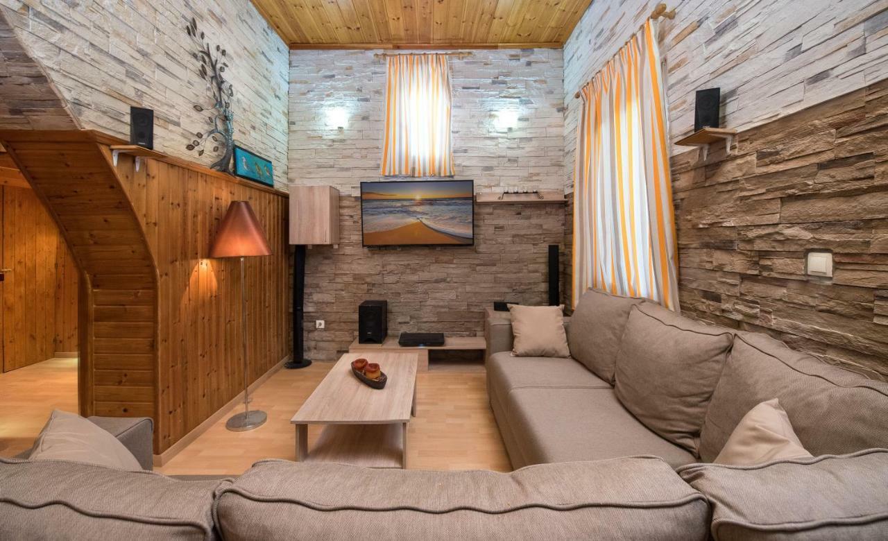 Sioutis House Apartment Soroni ภายนอก รูปภาพ